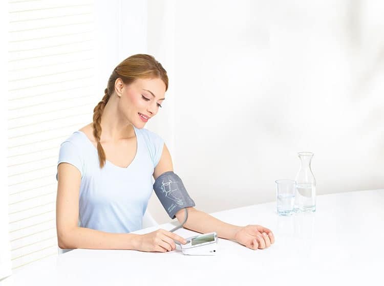 giá máy đo huyết áp tại Hải Phòng máy đo huyết áp omron 8712 Hải Phòng máy đo huyết áp omron tại Hải Phòng máy đo huyết áp citizen mua máy đo huyết áp ở đâu tại Hải Phòng hướng dẫn sử dụng Microlife a200 b2 easy B3 basic cơ cổ tay ensure gold omrom 8712 7121 Alpk2 giá bao nhiêu có tốt không