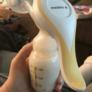 Máy hút sữa bằng tay Medela Harmony 2 phễu