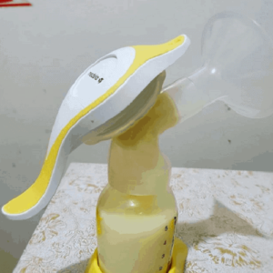 Máy hút sữa bằng tay harmony hộp giấy